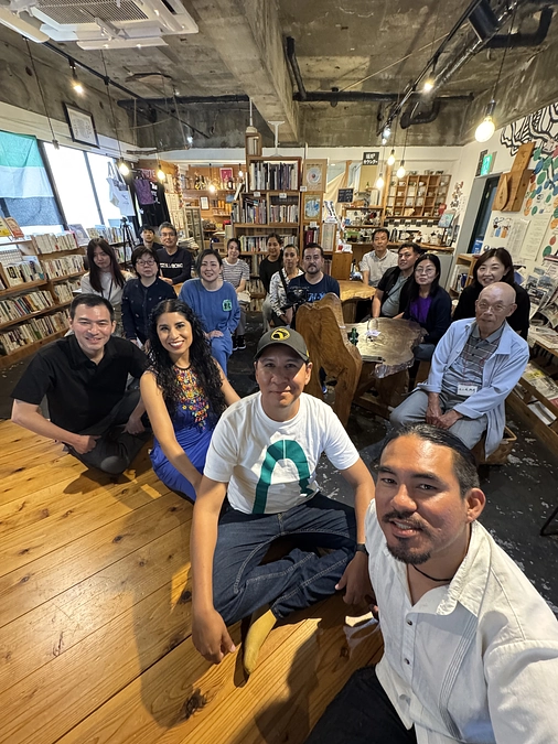 Social Book Cafe ハチドリ舎にてプロジェクト背景トーク