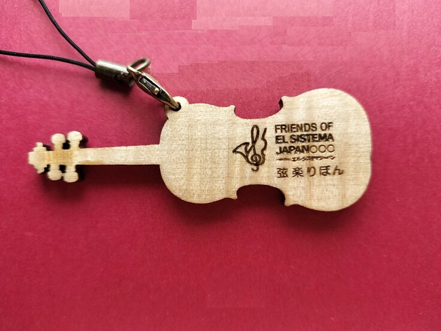 【弦楽りぼん】マンスリーサポーターキャンペーン　キャンペーン期間中の特典はミニチュアバイオリン