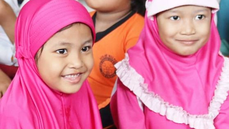 国境を超えてプレゼント!世界の子供たちのサンタになりませんか?