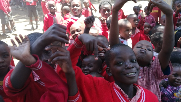 勉強ができる環境を！ケニアの子供たちにパソコンを届けたい！