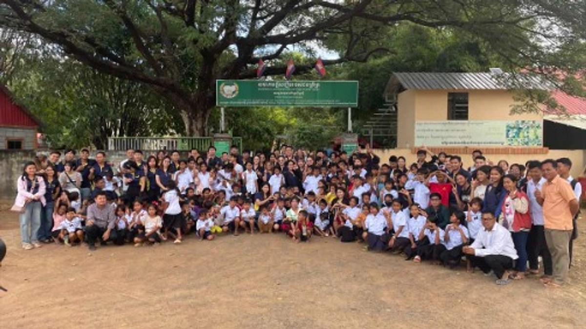 年末のチャリティイベントの報告