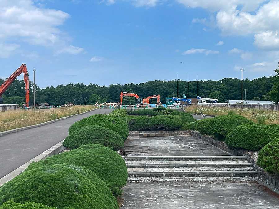 百年記念塔の塔体が完全に無くなったことを受けて　　——　代表メッセージ