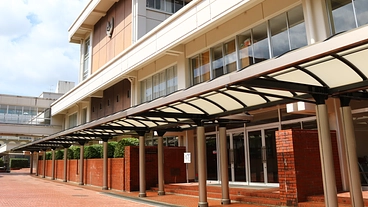 高知学芸中高図書室リニューアルプロジェクト　～新たな書架の設置～ のトップ画像