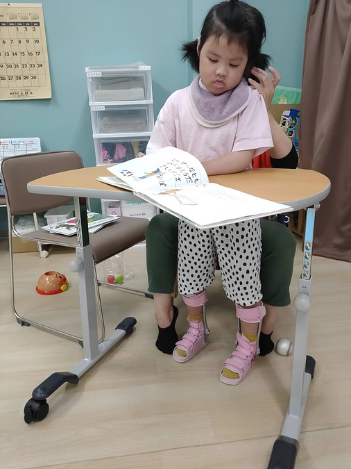 ファンケルさま、はるやま財団さまより助成金をいただきました