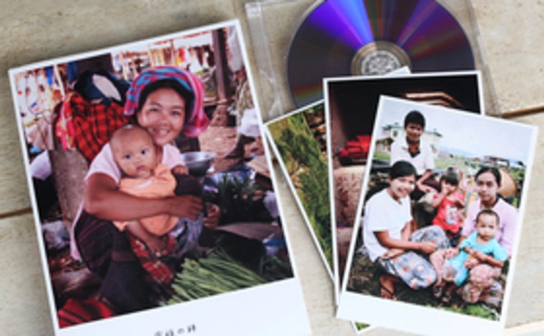 ポストカード3枚今回撮影の家族写真の写真集ハードカバーフォトブック　（150㎜×150㎜　16ページ）撮影会のムービー