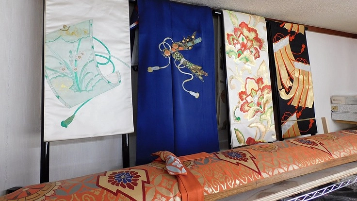 捨てればゴミ、残せばお宝、思い出の着物や和物を守り残し伝えたい。