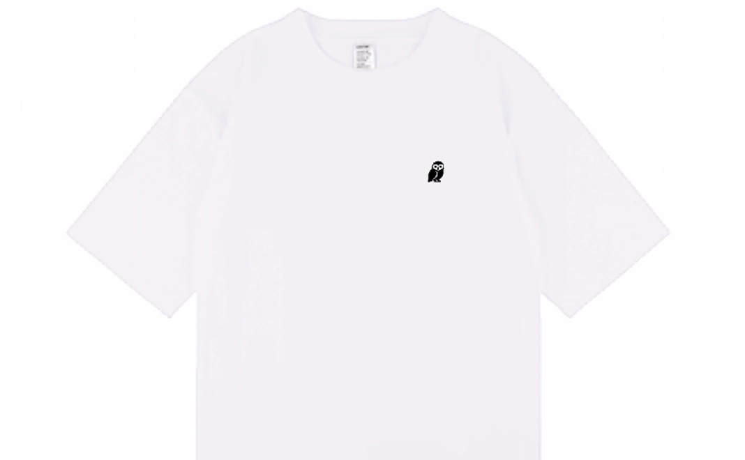 オリジナルロゴ入りTシャツ