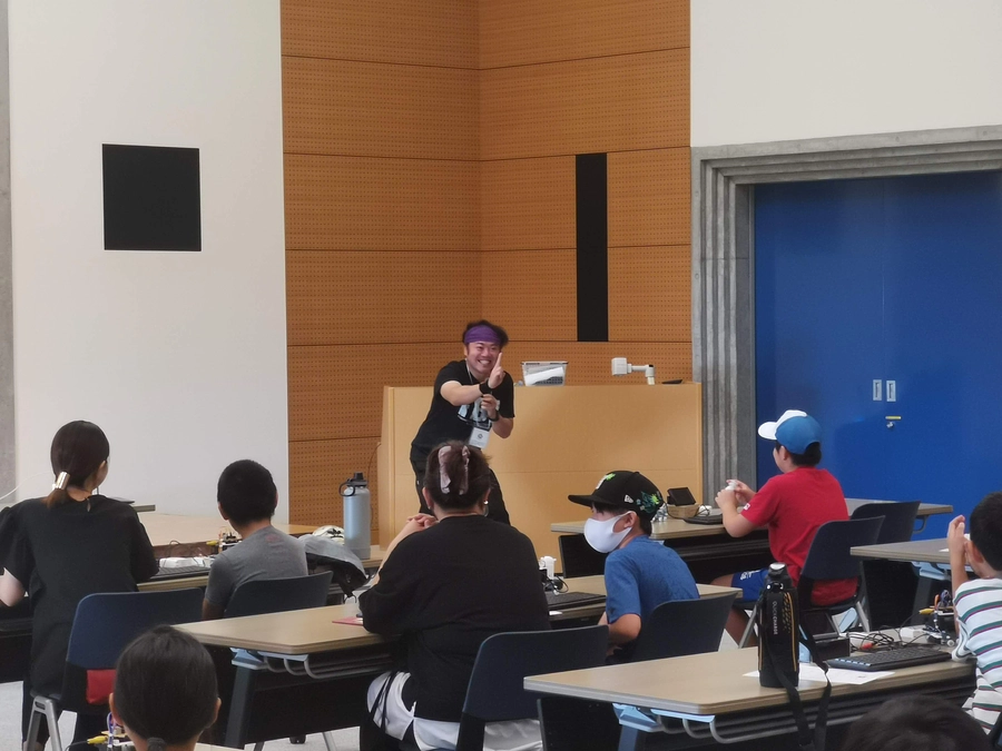 【9月2日(土)ロボコン事前講習②・9月9日(土)ロボコン事前講習③を開催】ロボットを動かしてみよう