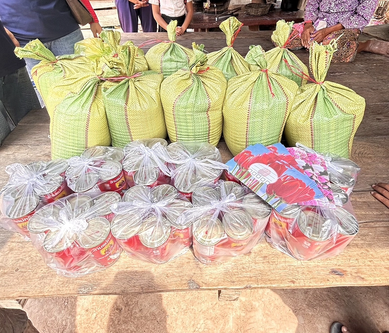 シェムリアップ州KokChoung小学校の貧困世帯へのテンポラリーサポート