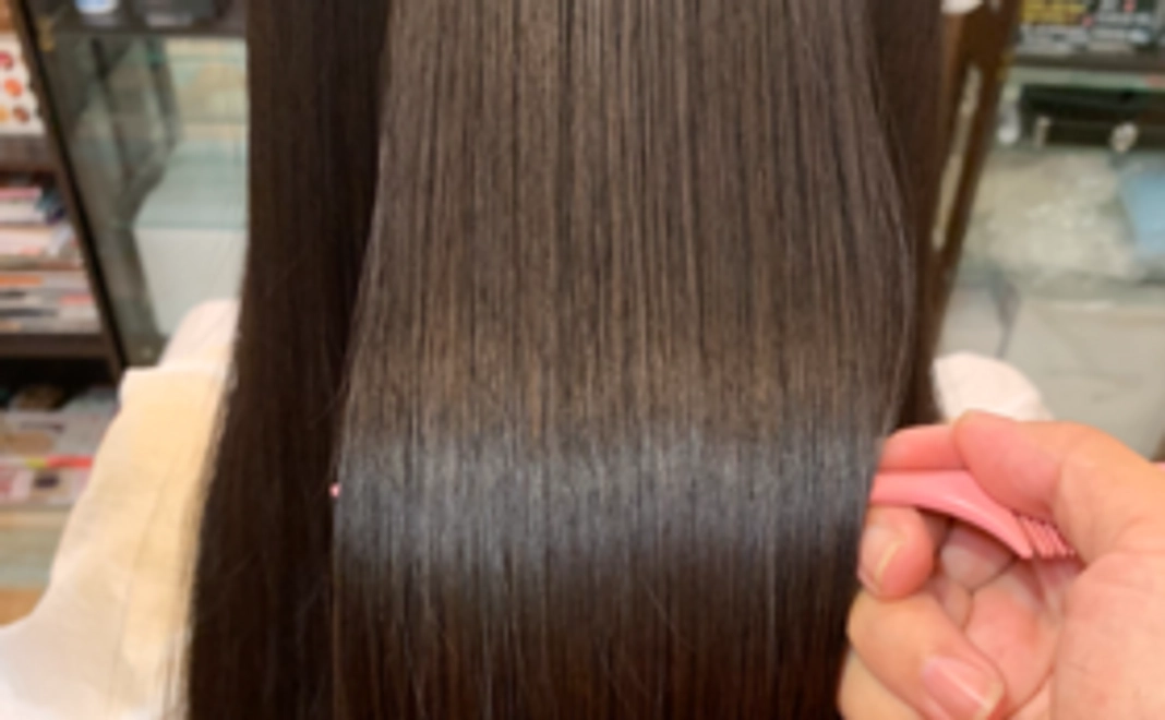 【大人気コース!】髪質改善+カット+トリートメント