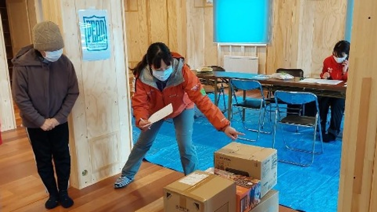 珠洲市にて、家電配布事業を支援しました