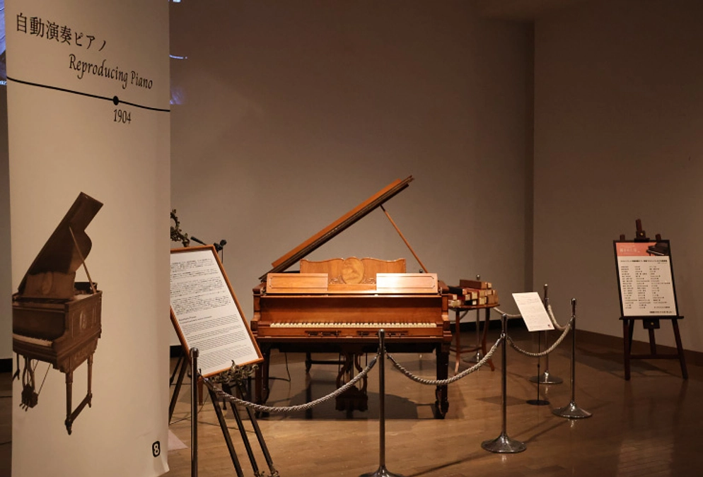 修復完了したスタインウェイ自動演奏ピアノは毎日元気に演奏しています！