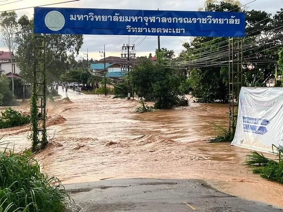 靴の贈呈先、タイ北部で大雨による洪水の被害が出ています