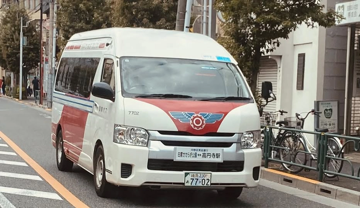 先ずは公共交通機関からイノベーションを図る