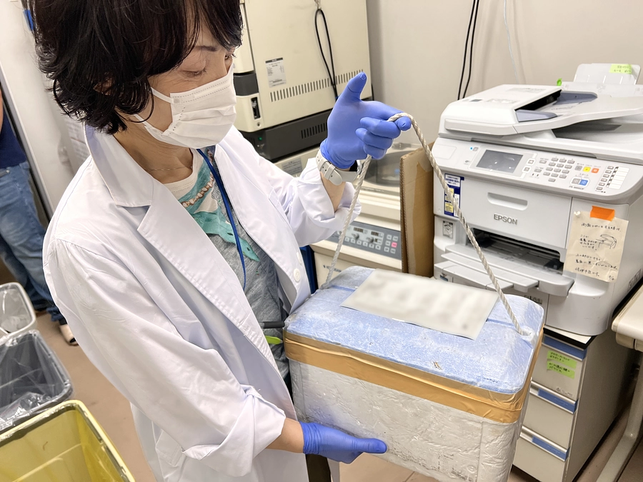 朝10時の荷物の中身は