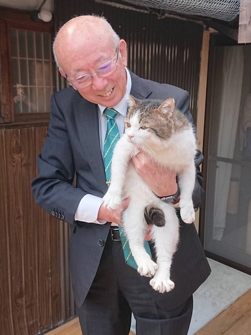 広陵町町長がねこまち長屋においで下さいました🐱