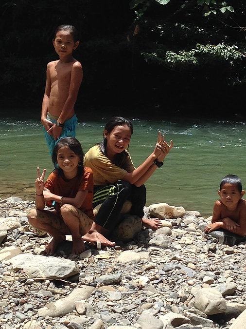 サラワク州東部のバラム河上流のプナン人コミュニティ