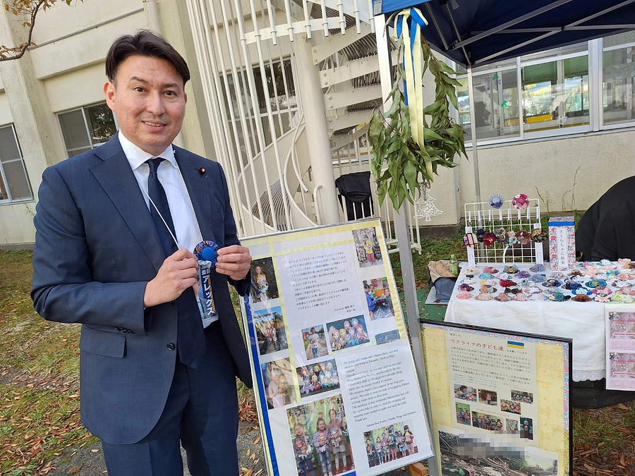 斎藤アレックスさんにご支援をいただきました