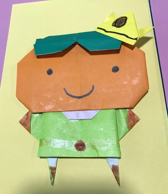 和歌山県かつらぎ町立図書館での展示が始まりました。