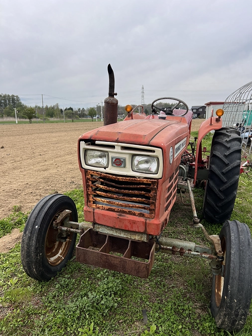 トラクターたちを譲り受けました