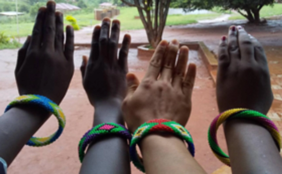 【ブレスレットで応援】南アフリカの生徒たちを日本に!