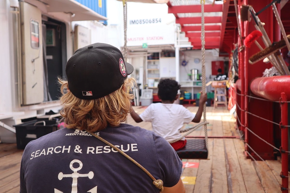 本日、５７名を無事に港へ送り届けました。