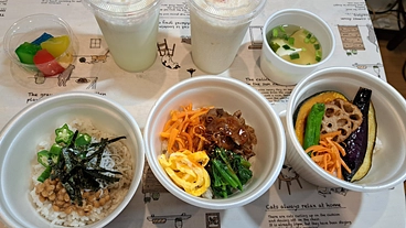 身体に優しいどんぶりと映えるスイーツ のトップ画像