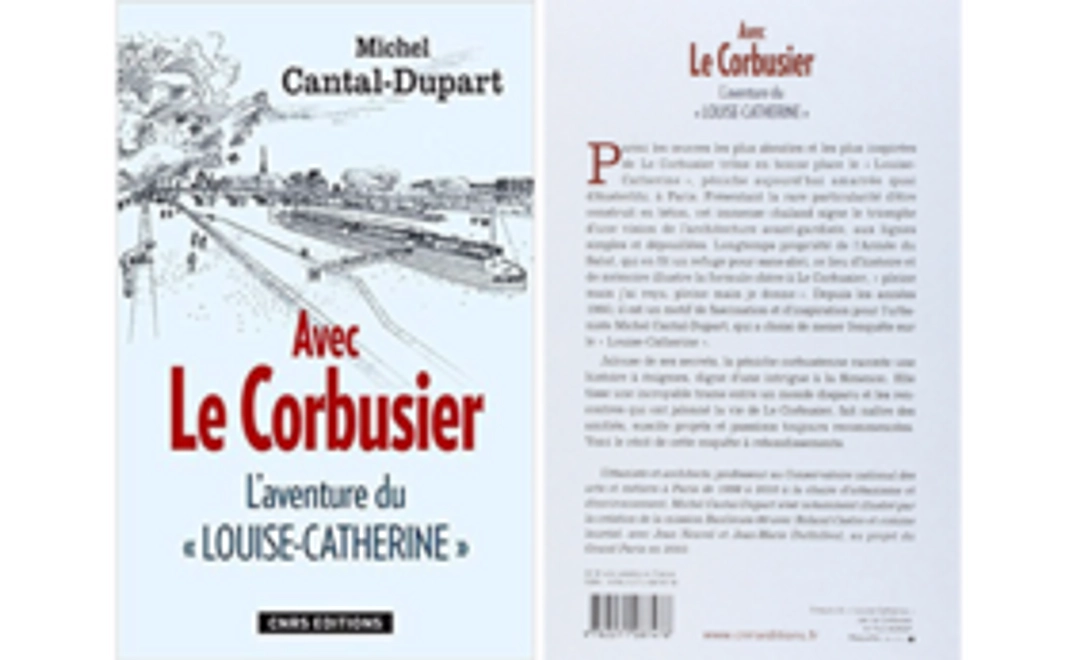 アジール・フロッタンの歴史をまとめた書籍をお届け