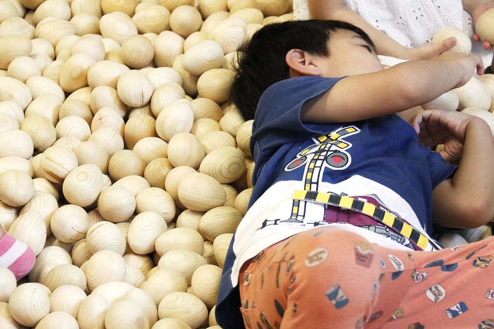 【あと5日】大人気！木のたまごプールのご紹介