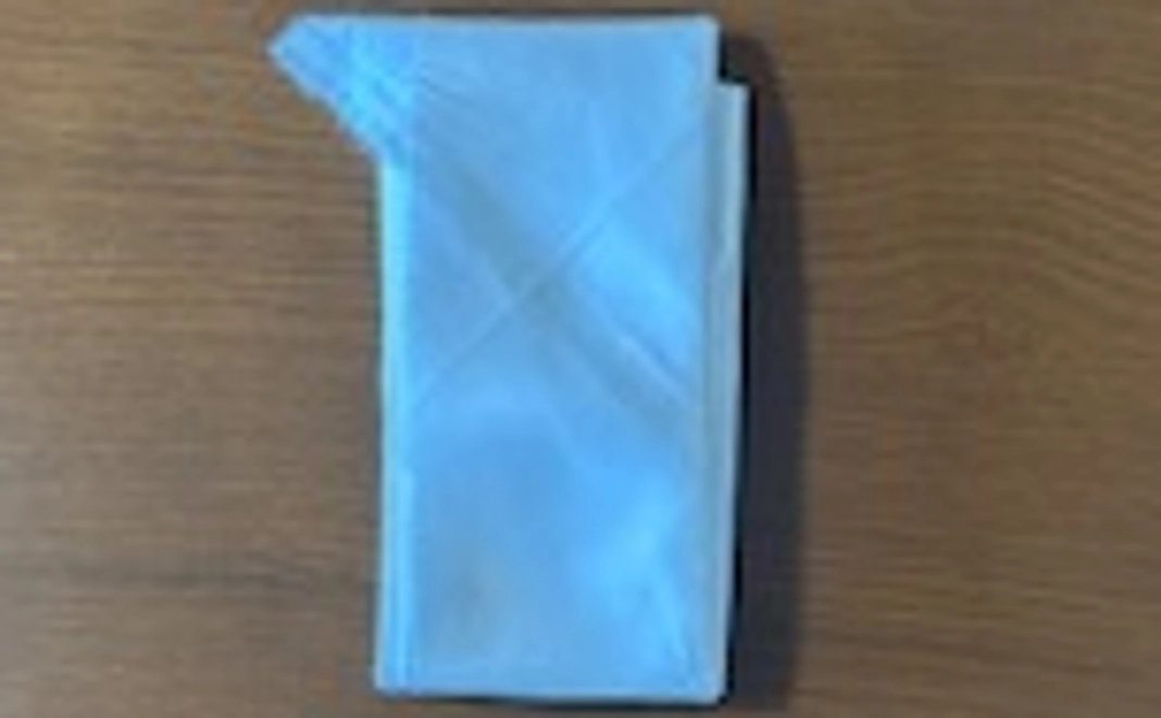 お礼の手紙と自社作成オリジナル三角巾(未滅菌)5本