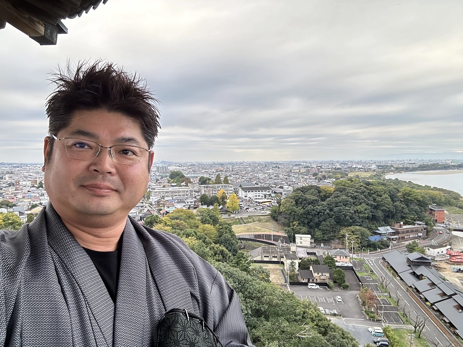 フィリピンで英会話教室をしている浦田隆寛さんから応援メッセージをいただきました！