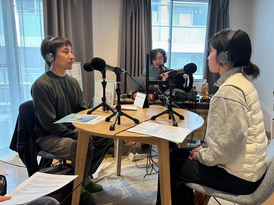 本日(5/13)のお昼休みは希空高等学院の大人が出演するインターネットラジオをお楽しみください！