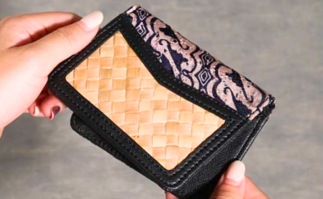 6/10追加！ARUN Seedの投資先を知る：インドネシア手仕事の伝統工芸品（コンパクトウォレット）