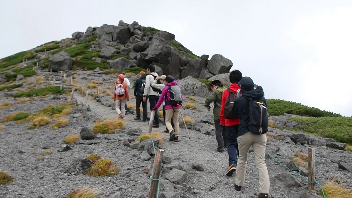 【ライチョウ観察オンラインツアー】9月に開催したライチョウ観察ツアーの様子を報告します