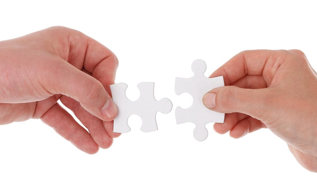 【学生限定】 ご報告会・交流会ご招待します！