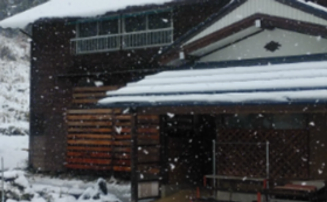 【活動を見守ってください！】活動報告書と広報誌（PDFデータ）を送付します