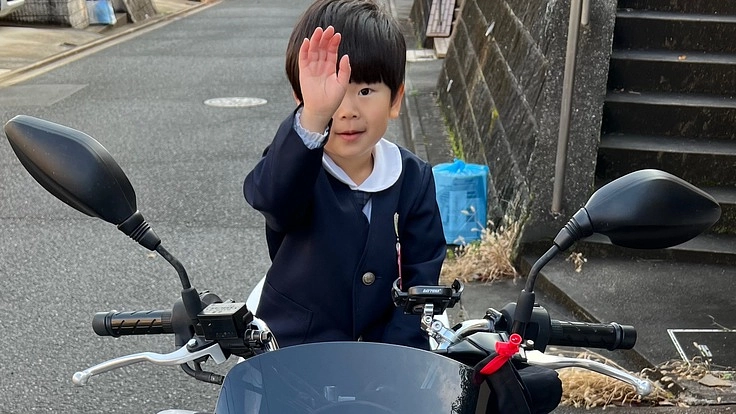 自閉症の兄弟の最高の笑顔のために