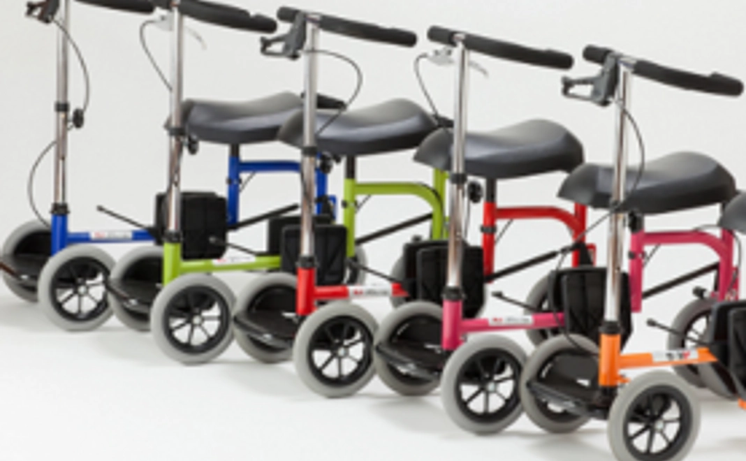 サドル付き歩行器 AR-5