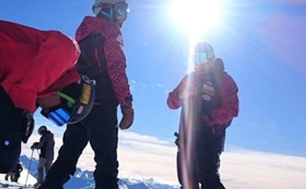 支援者さまのお名前を横断幕に載せて一緒に大会へ行きます！