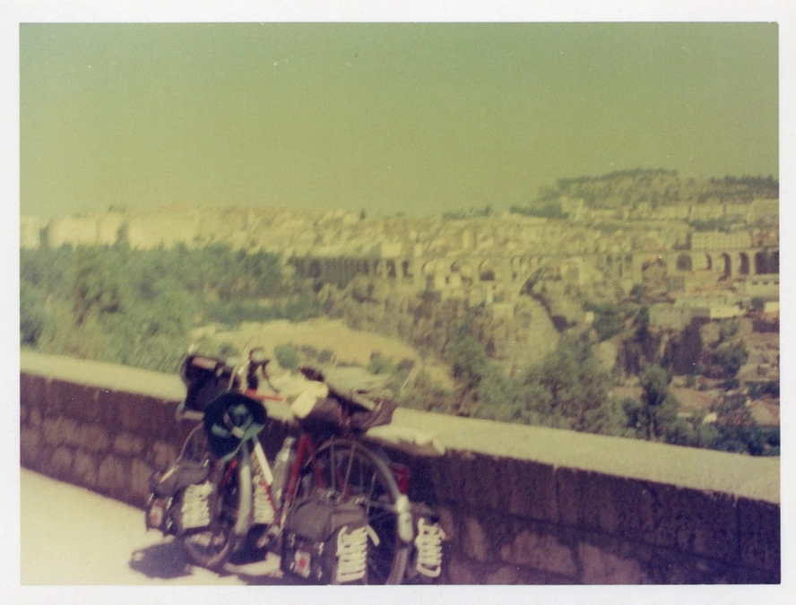 自転車乗りのスペイン・アフリカ紀行(2) アフリカ：アルジェリアでの日本人としての貴重な体験