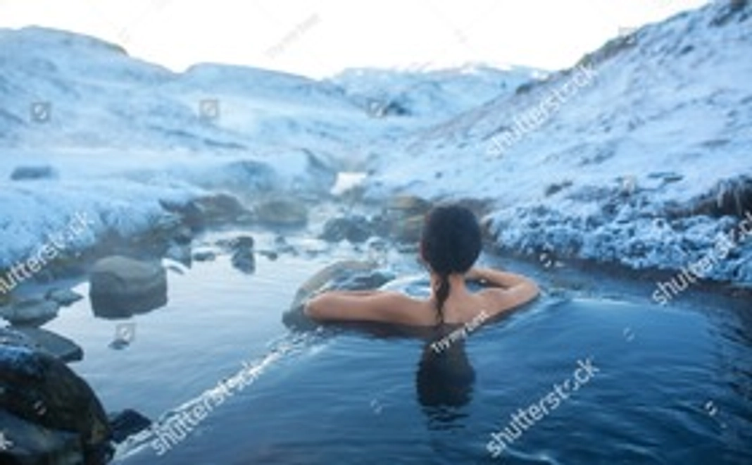 感謝のメールと事業の活動状況と成果の報告