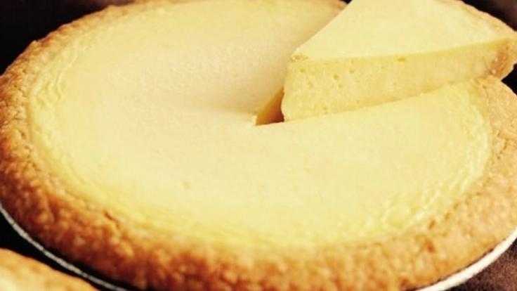 宮崎県日南の伝説のチーズケーキをキッチンカーで全国に届けます