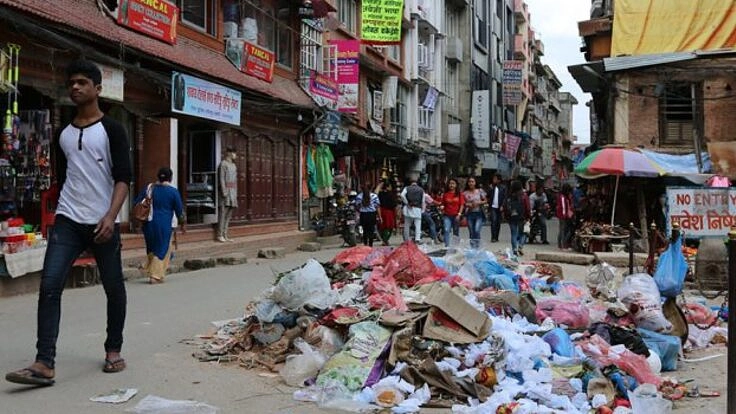 地球を守ろう、ネパールのゴミ問題の解決を日本人の力で。