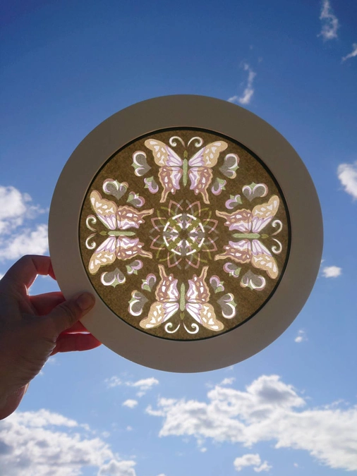 クラファン２５日目　ローズウィンドウあゆみ