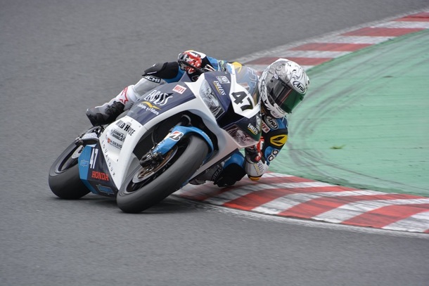 7fe81971d58a56c982c062c755935f5db9032760