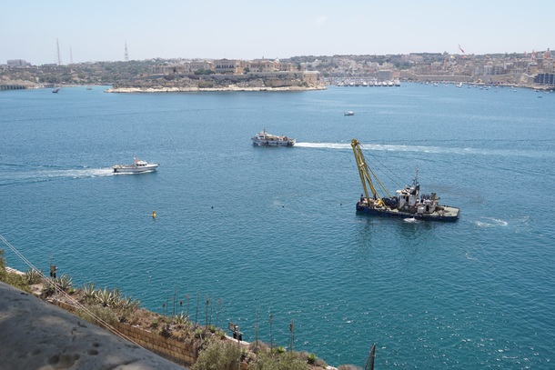 40a4eb5ea75e7a3780be6f057cdcacdd94d8ed09