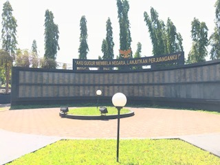 53ada12a396b074fb49dfe7bfe0e06f336eedee3