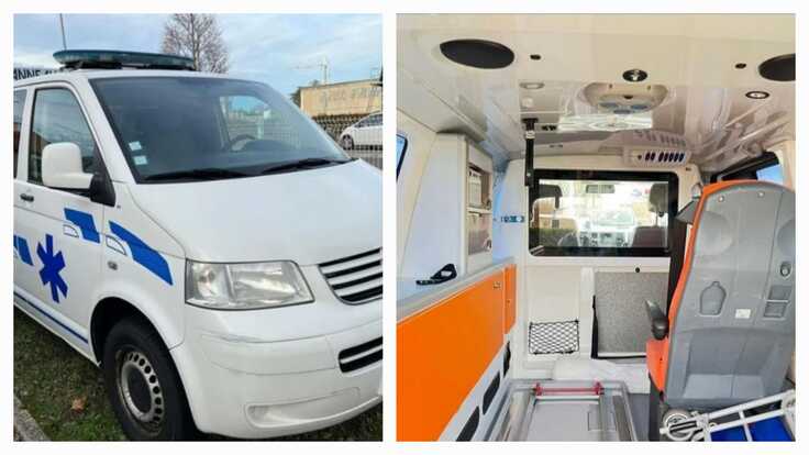 救急車をウクライナに搬入