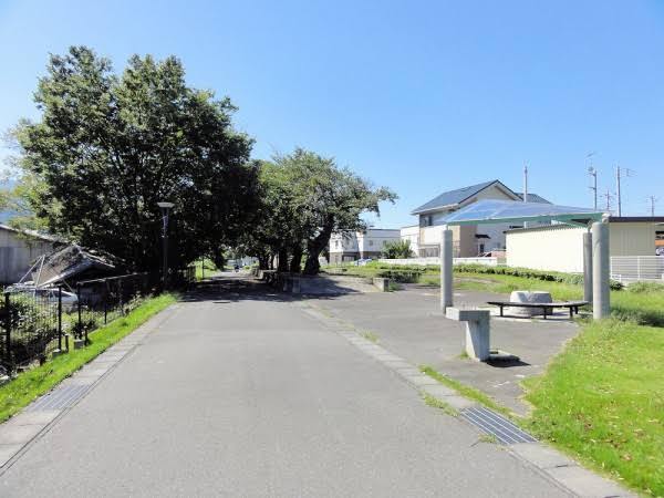 リンリンロード岩瀬休憩所