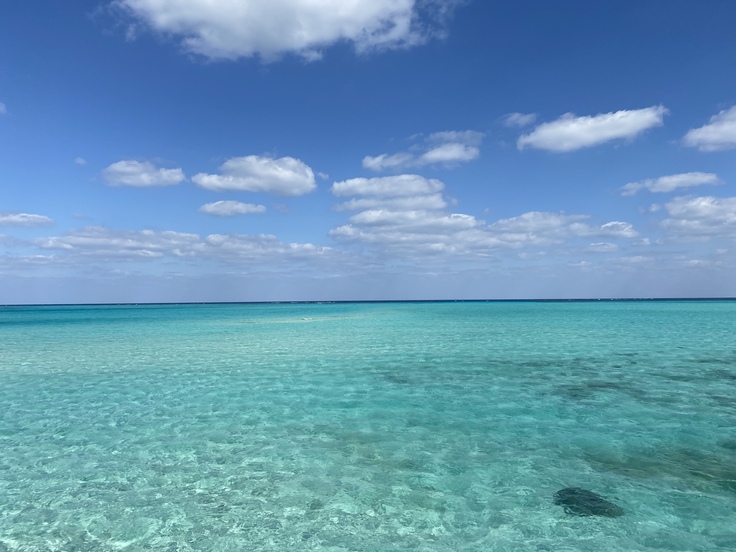 美しい宮古島の海